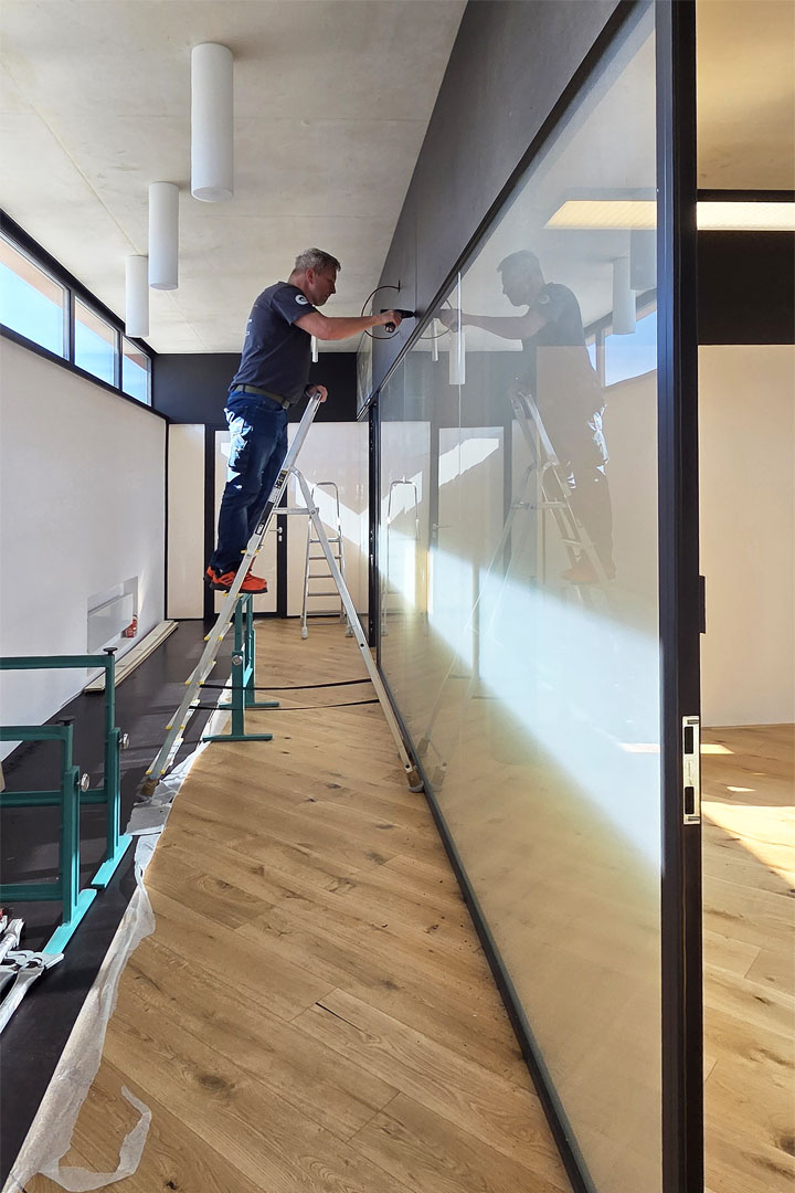 Area Four Industries Roudnice n. L. - interiéry